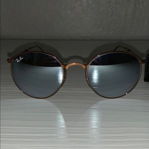 Round Metal Ray-Ban Sunglasses